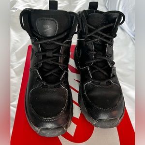 Excellent Condition Nike Boots